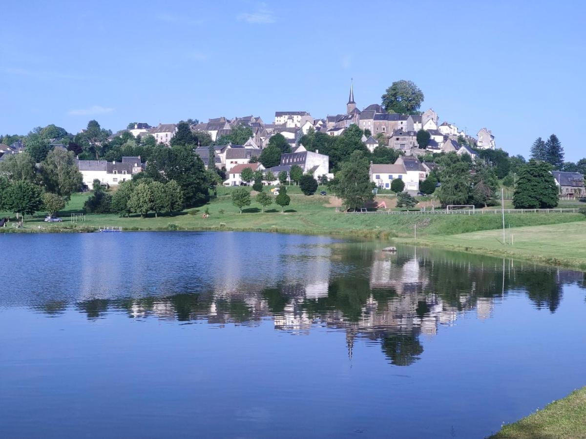 Ferienwohnung Bellevue La Tour-dʼAuvergne Exterior foto